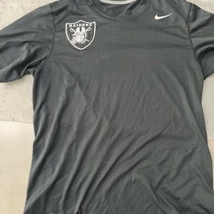 Nike Men's Black Raiders T-Shirt, size M